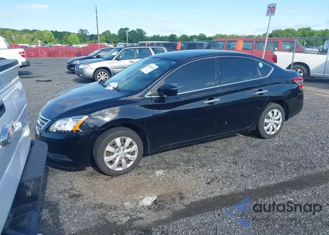 2015 Nissan Sentra S z USA, uszkodzony, nr VIN 3N1AB7AP8FY288953